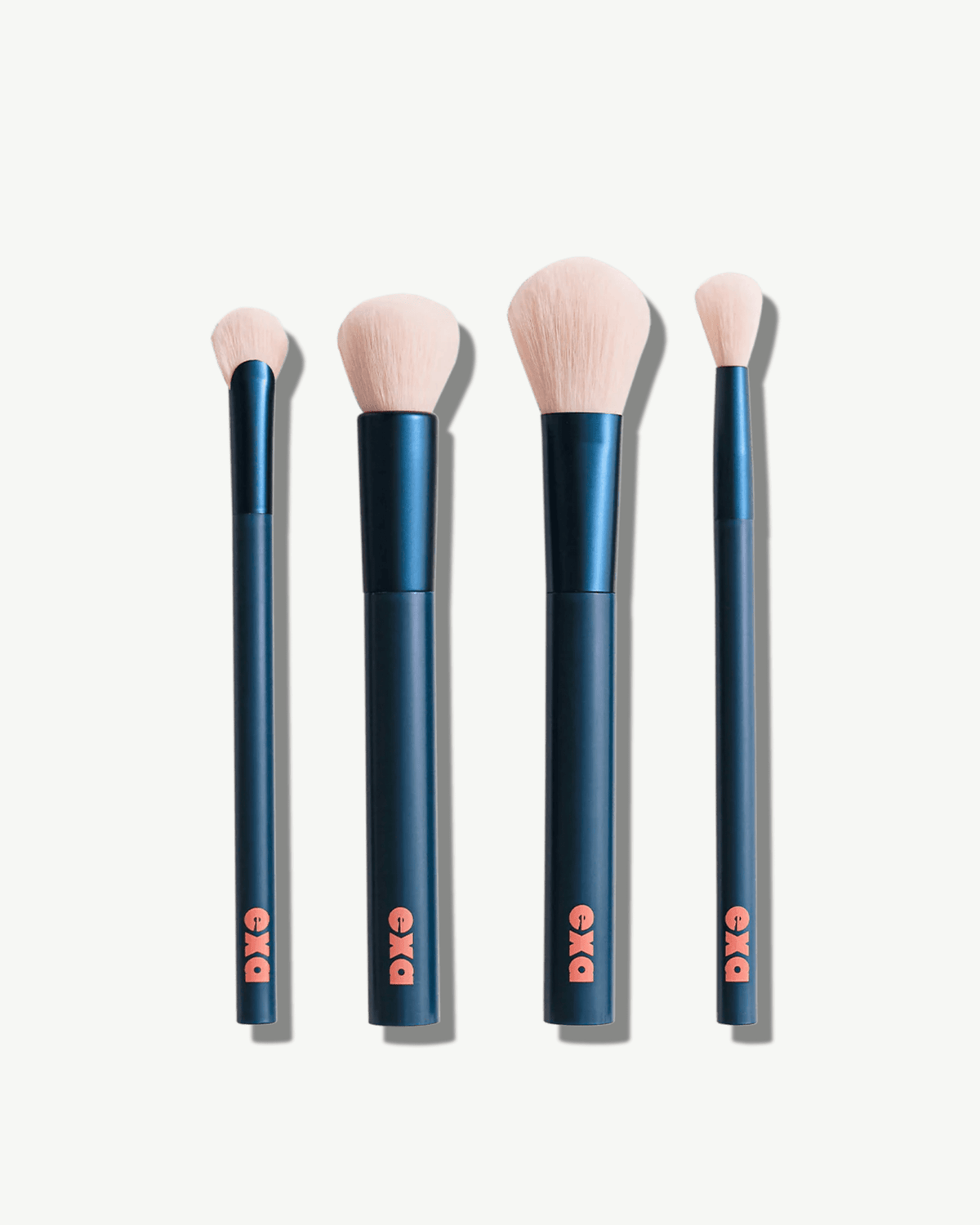 口紅 BH Cosmetics.  Brush 34 Exa_AllInEssentialBrushSet_01_